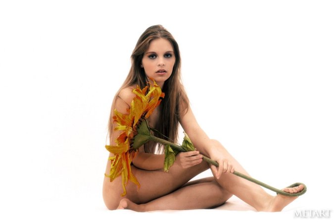 First class posing session with a stunning girl photo 3
