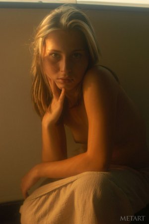 Shy bombshell with dazzling small hooters photo 5