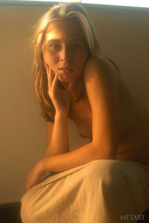 Shy bombshell with dazzling small hooters photo 11