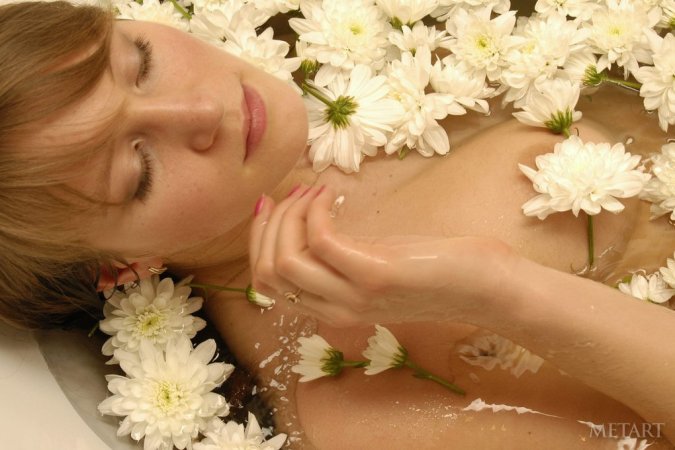 Passionate girl taking a bath photo 8