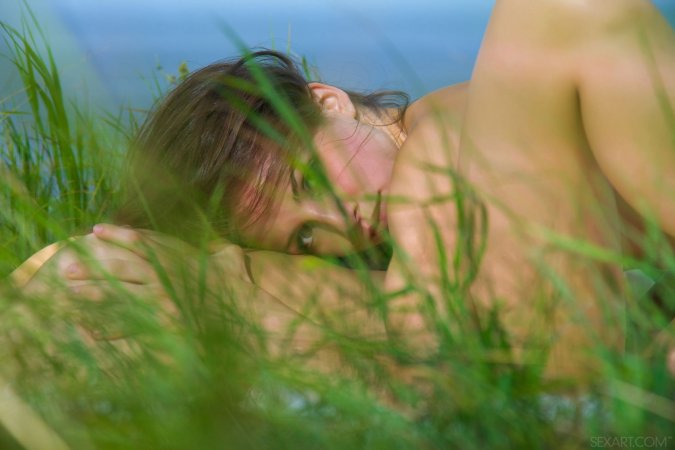 Smoking hot ladies kissing and teasing photo 7