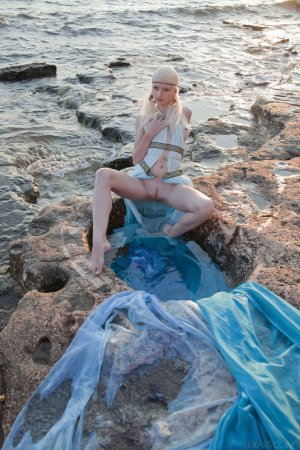 Extraordinary model posing outdoor photo 3