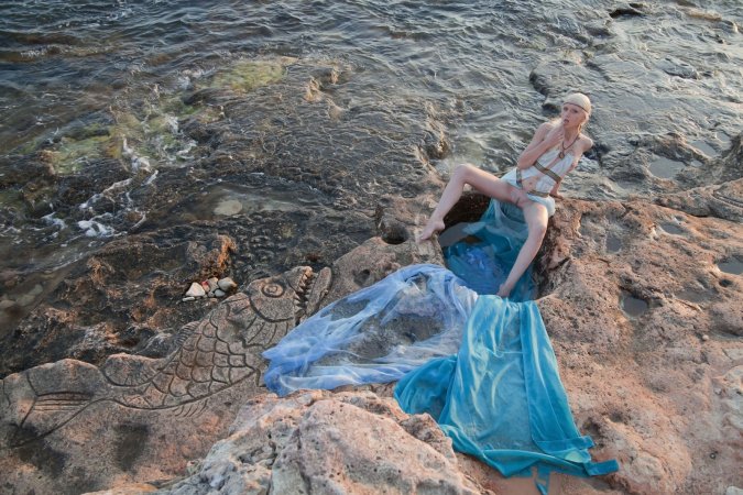 Extraordinary model posing outdoor photo 13
