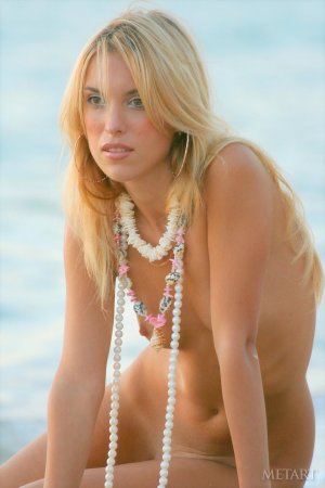 Smiling honey is taking a dip in the sea photo 20
