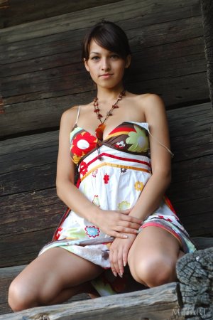 Large breasts are getting to see the light of day photo 11