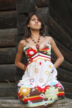 Large breasts are getting to see the light of day photo 12