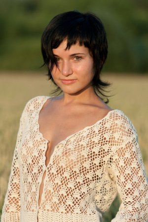 Hottie is displaying herself in the field photo 13