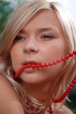 Svelte teenager exposing her tiny ass cheeks & fat cunt photo 16
