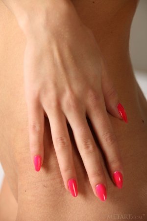 Flawless blonde is spreading her legs photo 7