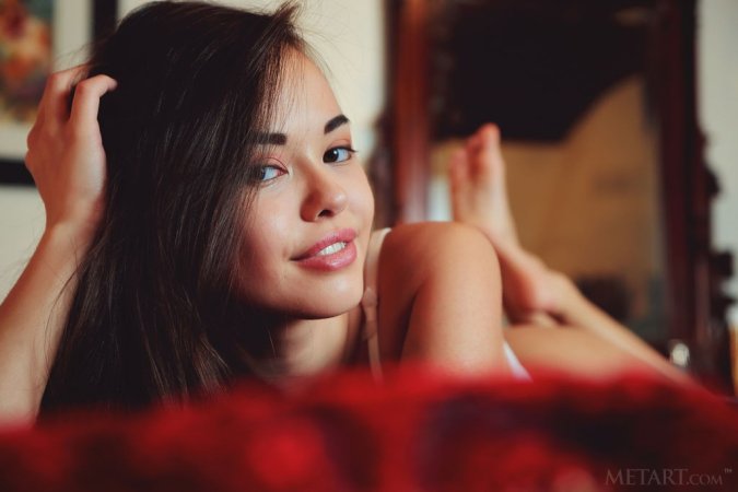 Cutie poses naked in front of the mirror photo 5