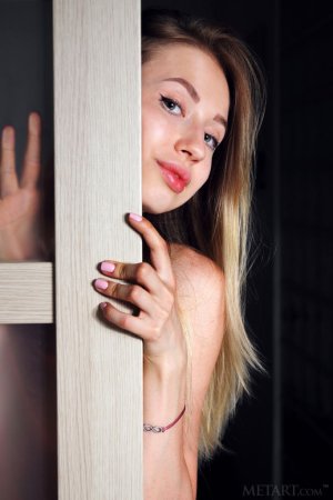 Naked babe works out in the hall photo 3