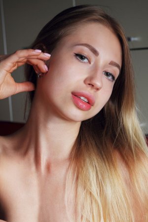 Naked babe works out in the hall photo 18