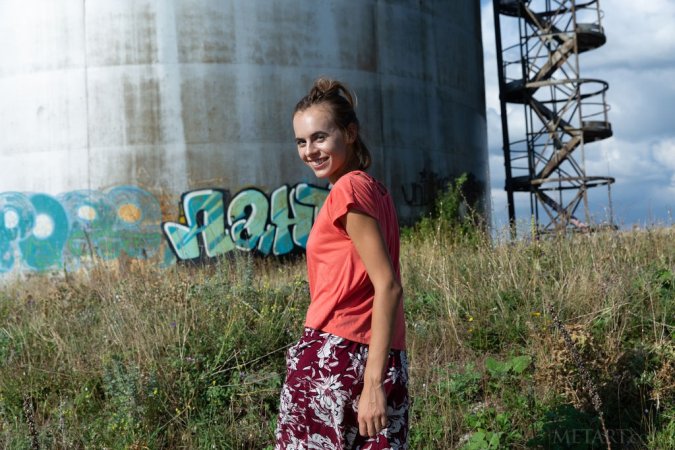 Skinny hottie undresses on an isolated places tour photo 12
